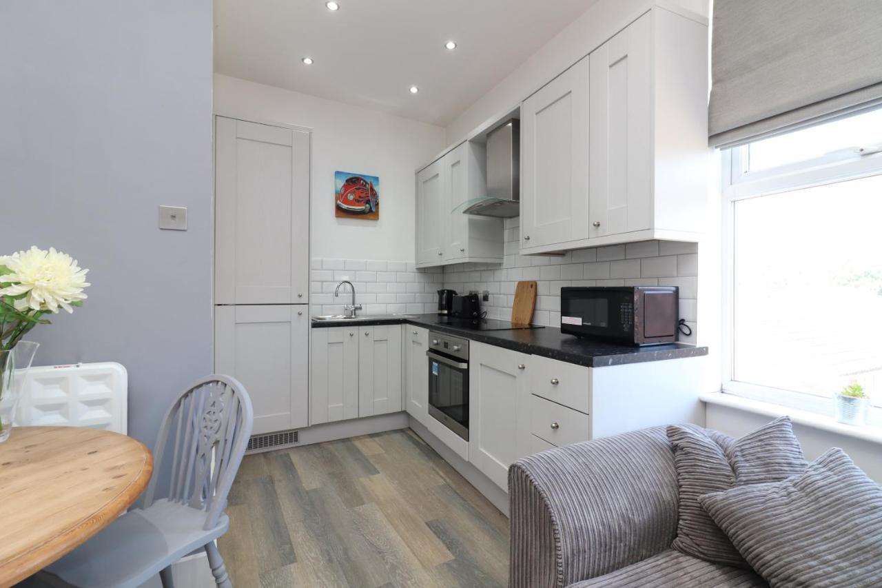 Hope House Apartments Честер Экстерьер фото